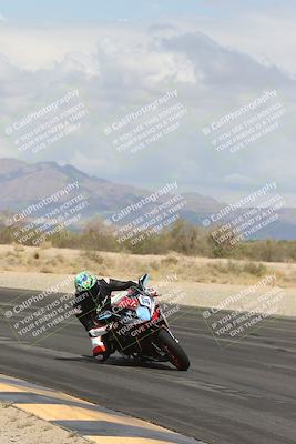 media/May-05-2025-Moto Forza (Mon) [[3c1838c5e5]]/2-B Group/Session 2 (Turn 7 Inside)/